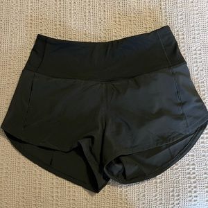 Lululemon Speed Up Shorts high rise